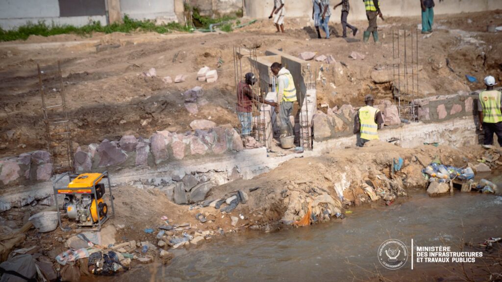 Infrastructures : John Banza pilote les grands chantiers de Ngaliema