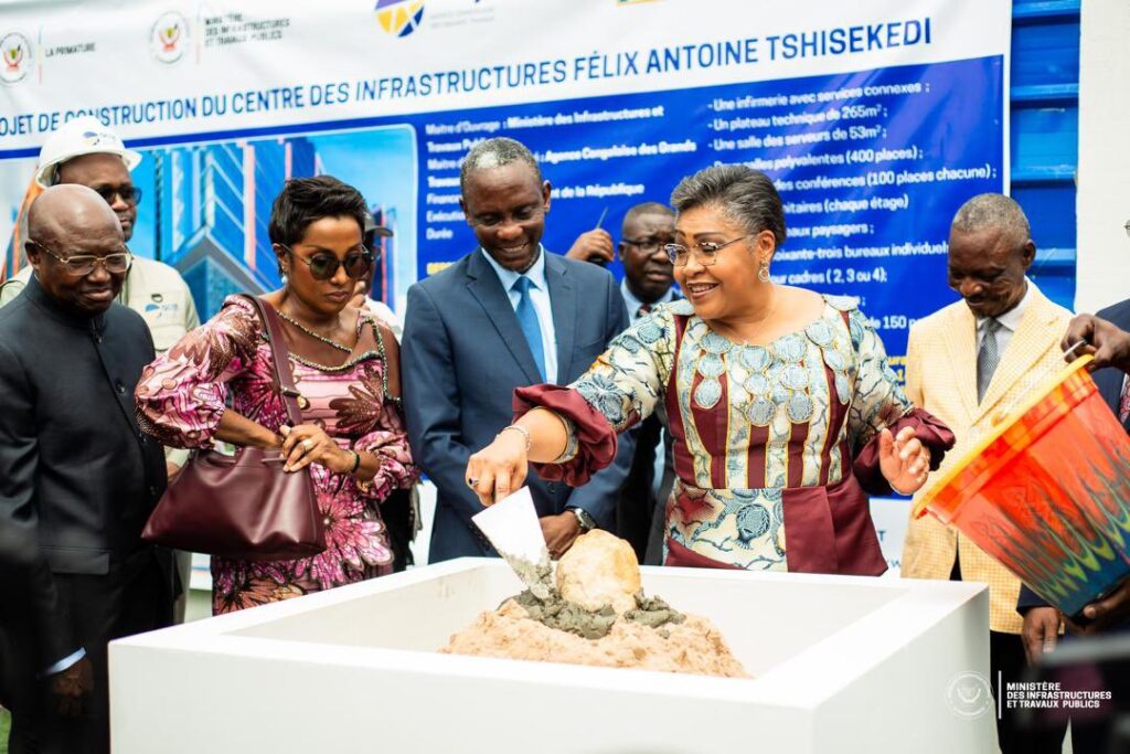 Judith Suminwa lance la construction du Centre des infrastructures Félix Tshisekedi